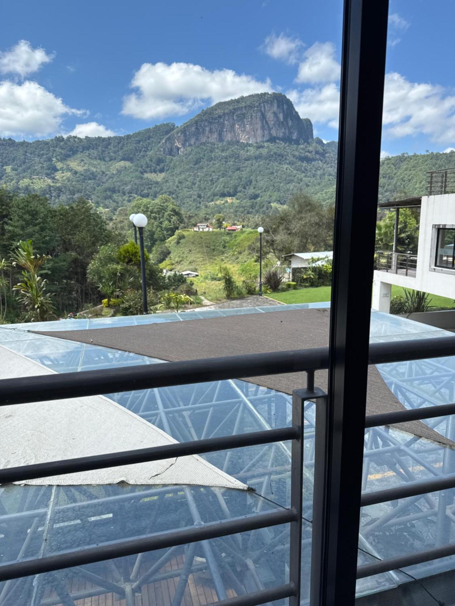 Hotel Suites Don Miguel Tlatlauquitepec ภายนอก รูปภาพ